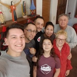 Meet your Posher, Bud